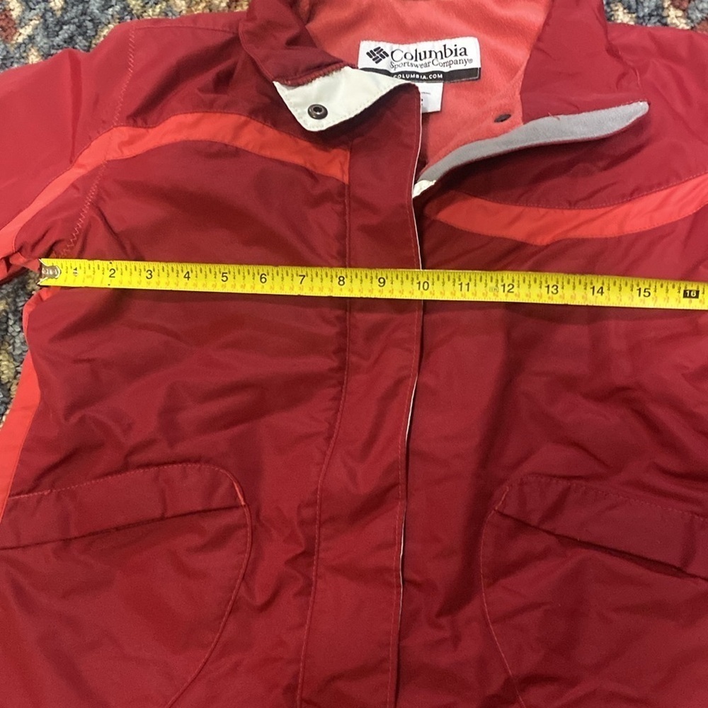 ❤️❤️❤️ HOST PICK!!  Ladies Size Medium Columbia Sportswear Burgundy Coat - Picture 6 of 13